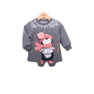 Tuffy Penguen Figürlü Kazak Kız